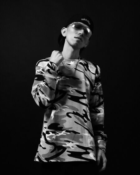 小沢健二、『LIFE』30周年を記念し武道館で再現ライブ開催 当時の録音