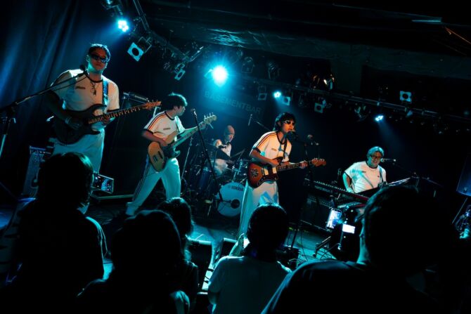SIMILE LANDライブ写真